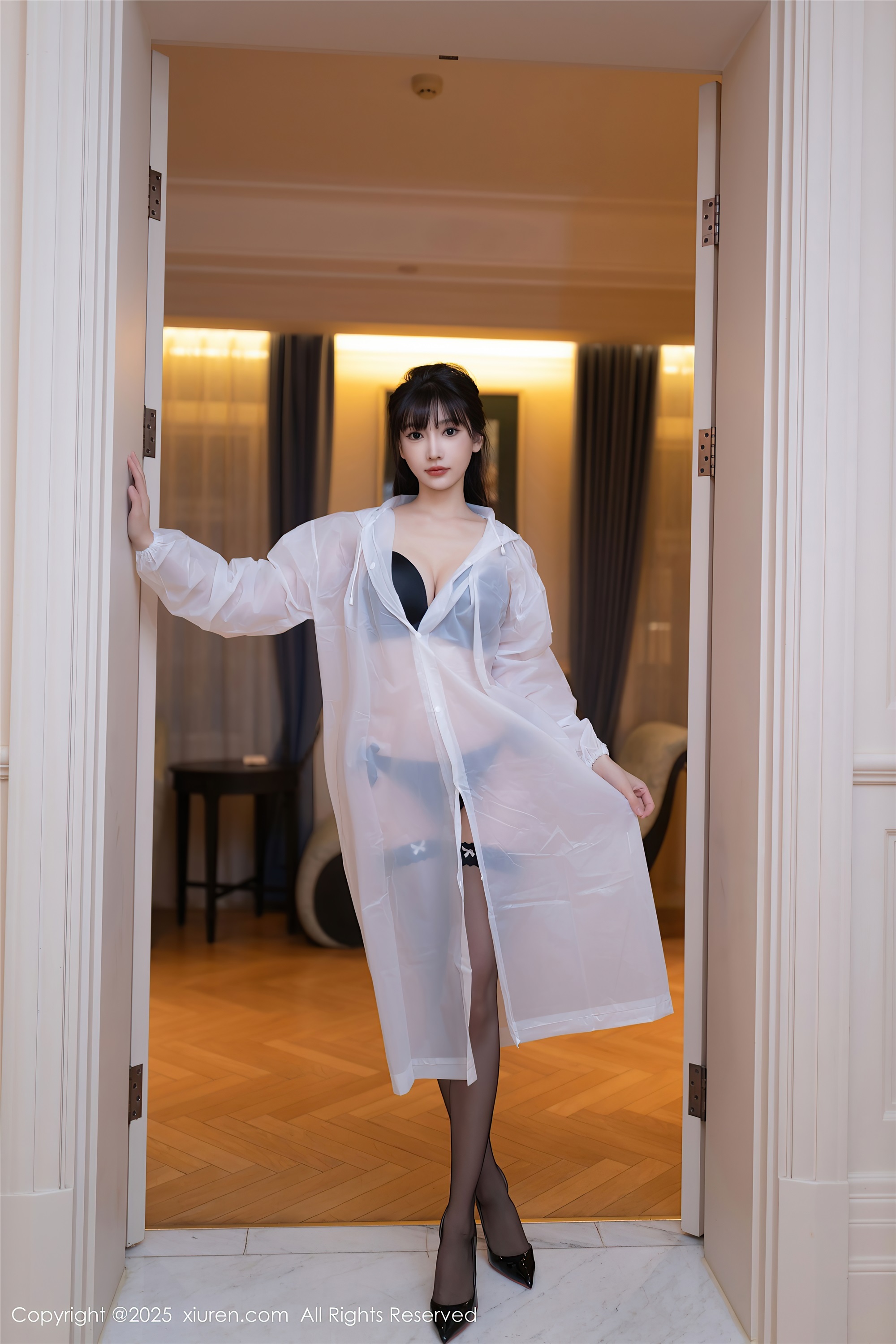 Xiuren秀人网 2025.01.02 NO.9700 陆萱萱